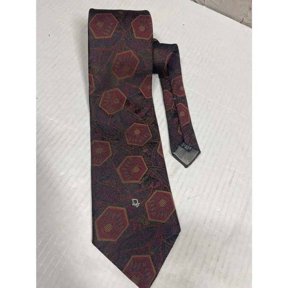 Christian Dior Mens Paisley Mens Silk Necktie Vintage 57.5